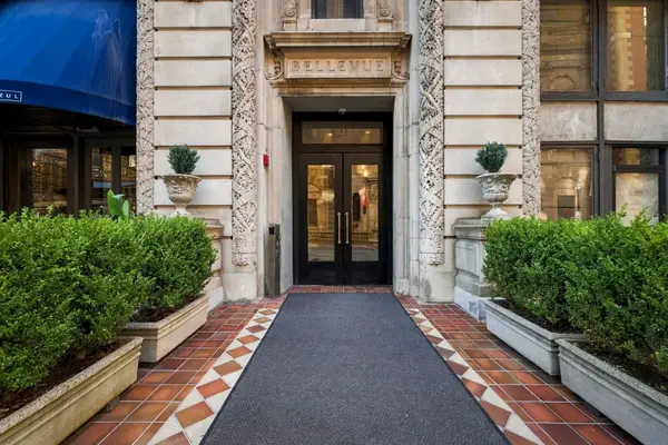 21 Beacon St #4T, Boston, MA 02108