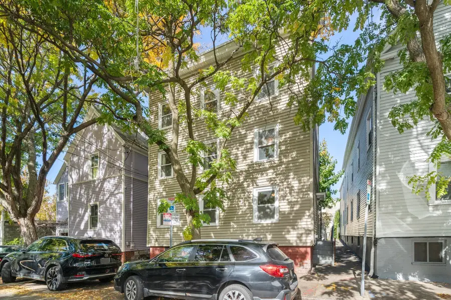 211 Hurley St, Cambridge, MA 02141 - #2