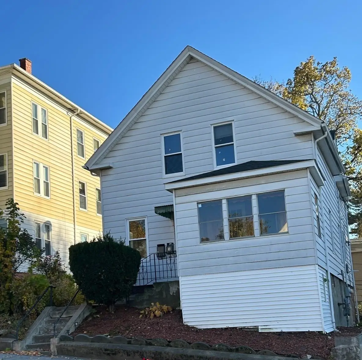 128 Endicott St, Worcester, MA 01610 - #1