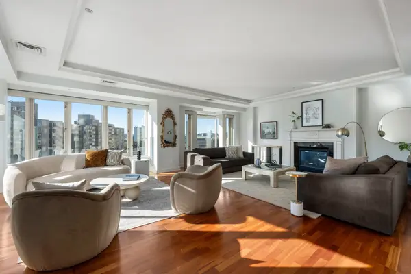 100 Belvidere St #7G, Boston, MA 02199