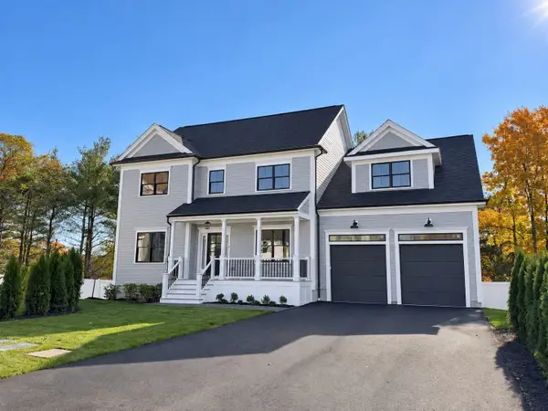 4 Toucan St, Boston, MA 02132