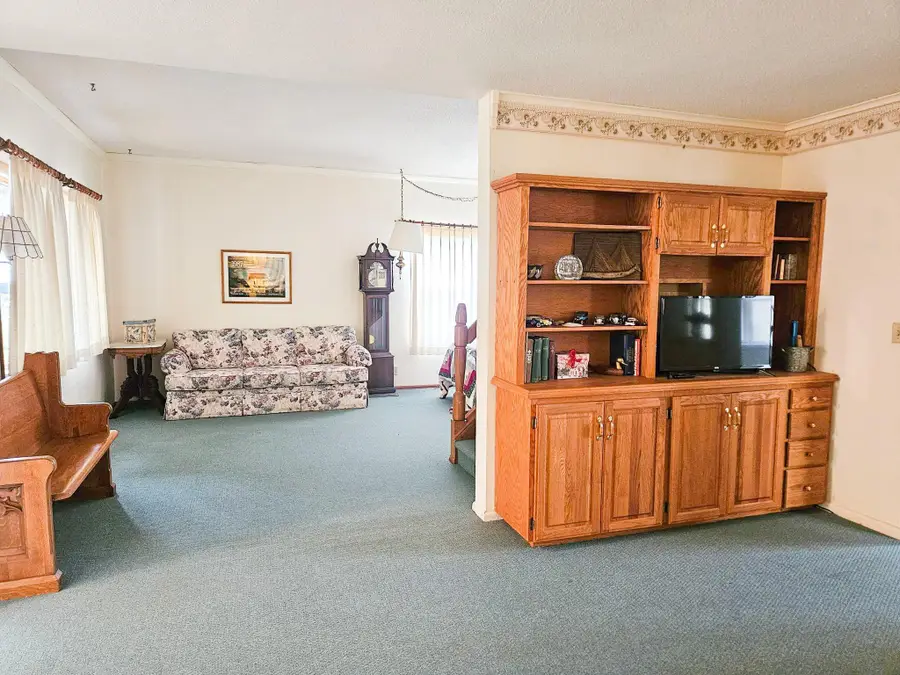 310 Marshall Avenue Ne, Red Lake Falls, MN 56750 - #3