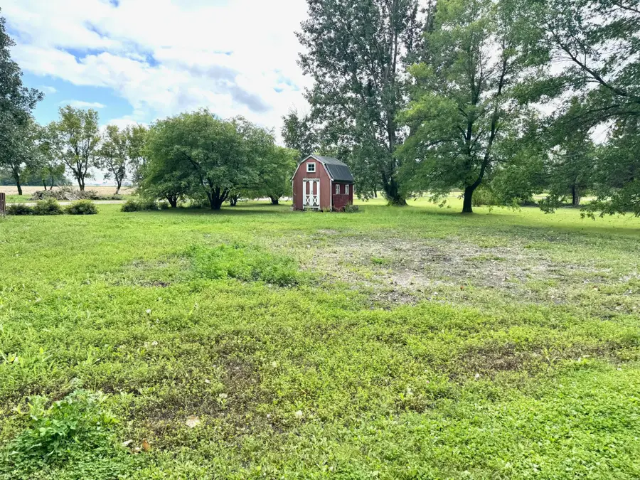 32632 380th Avenue, Roseau, MN 56751 - Image #2