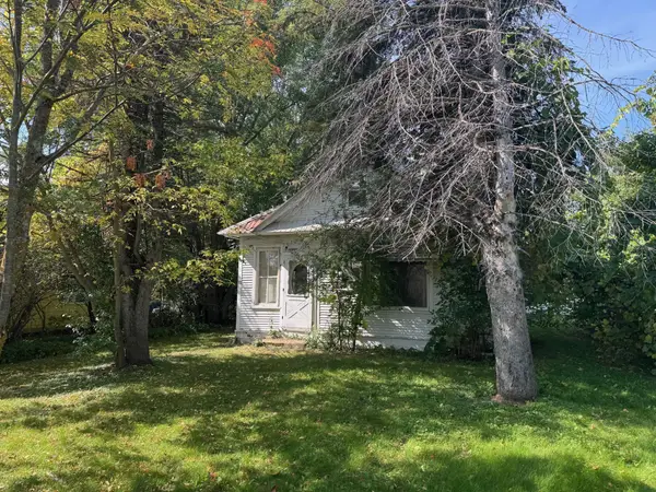 73 2nd Street Se, Blackduck, MN 56630