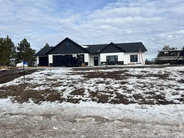 499 Dels Court Ne, Bemidji, MN 56601