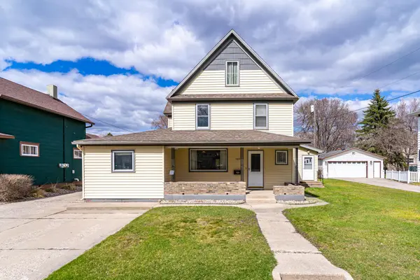 109 E 8th Street, Crookston, MN 56716