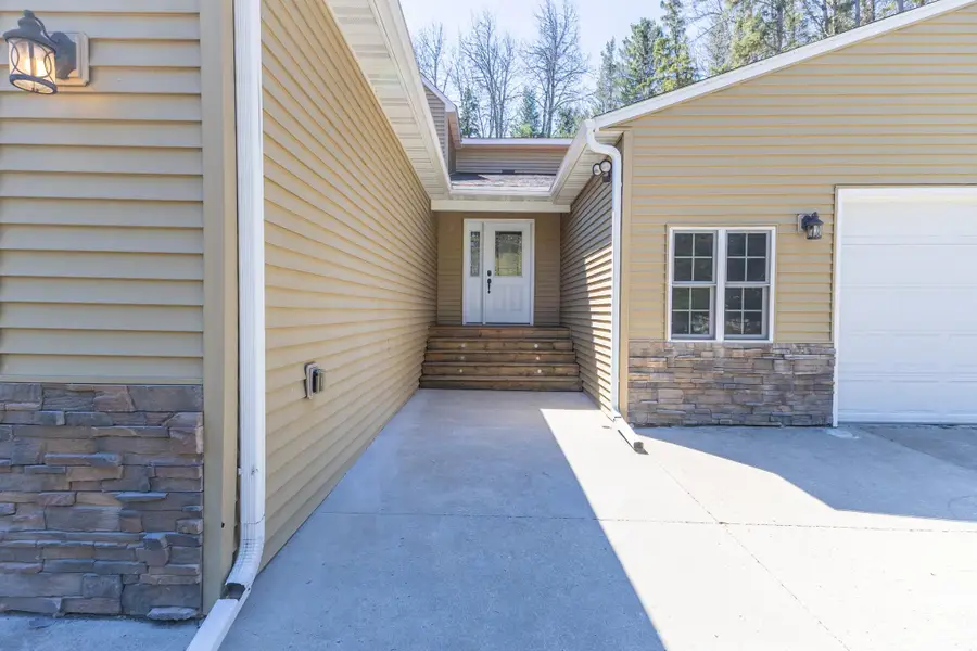 508 Spruce Grove Lane Nw, Bemidji, MN 56601 - #2