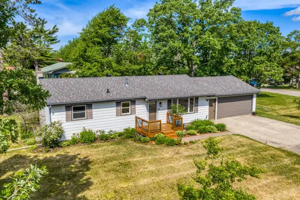 102 Robertson Drive Nw, Bemidji, MN 56601