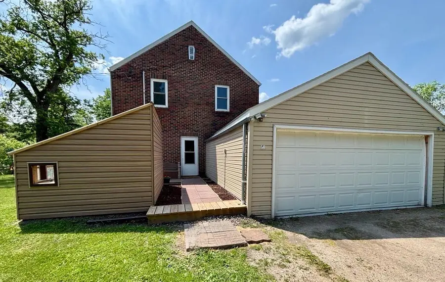 602 Marshall Avenue Ne, Red Lake Falls, MN 56750 - #2