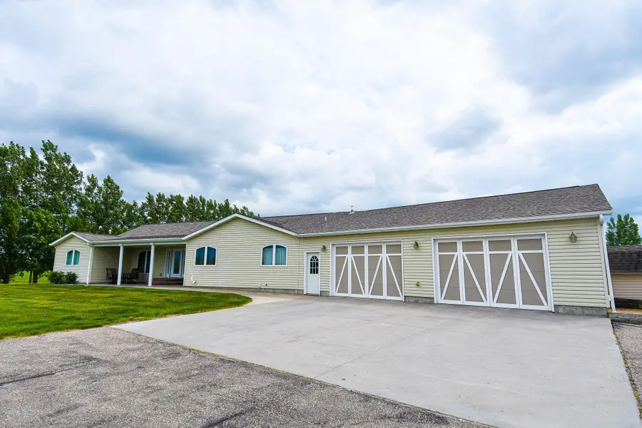 13977 330th Street Nw, Newfolden, MN 56738 - #2