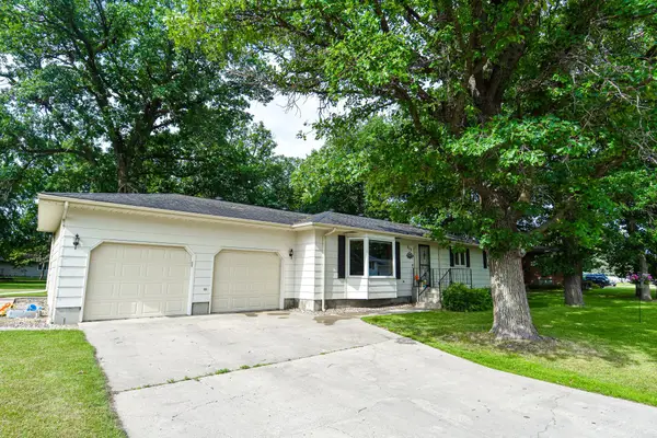 808 Alice Drive, Thief River Falls, MN 56701