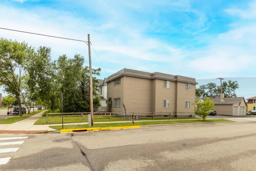 721 Beltrami Avenue Nw, Bemidji, MN  - #3