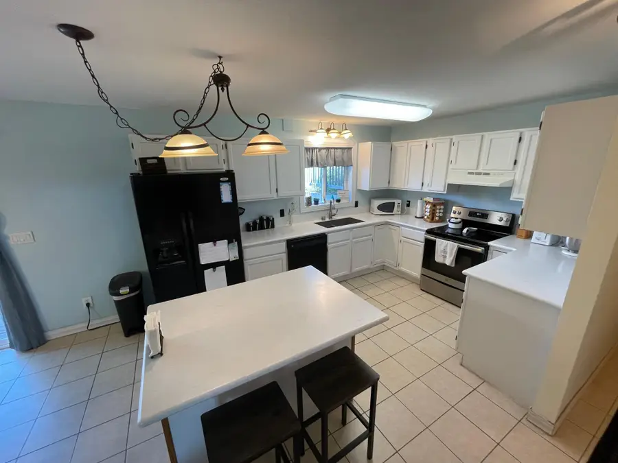 121 Merle Court Ne, Bemidji, MN 56601 - #2