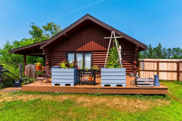 718 Stoner Avenue Se, Bemidji, MN 56601
