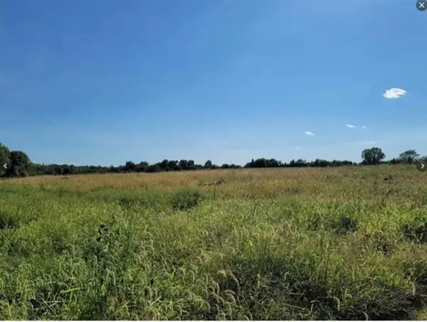 13622 Leavenworth Road, Kansas City, KS 66109