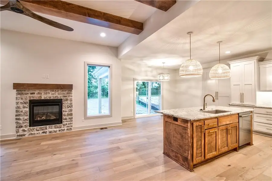 19935 W 221st Street, Spring Hill, KS 66083 - Image #2