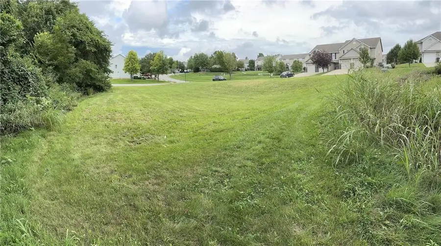 601 SW Shadow Glen Drive, Blue Springs, MO 64015 - #2