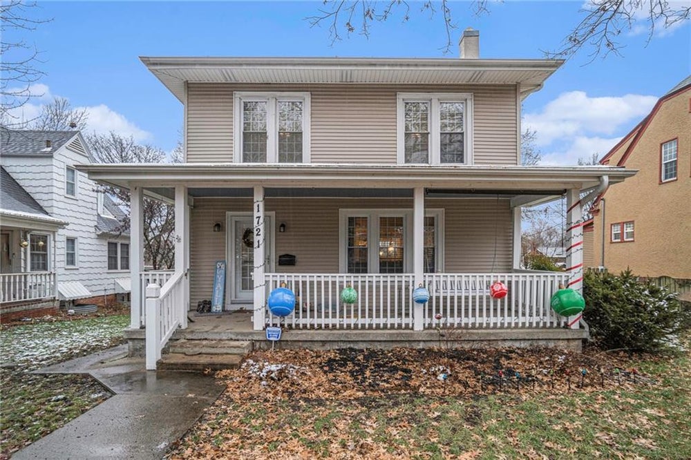 1721 Ashland Avenue, St Joseph, MO 64506 BHGRE