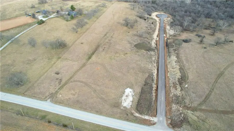 5400 W 188 Terrace, Stilwell, KS 66085 - #2