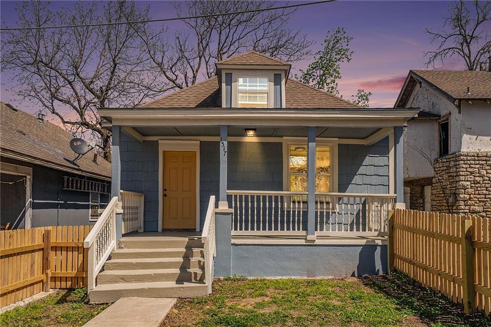 1517 Belmont Avenue, Kansas City, MO 64126 - BHGRE