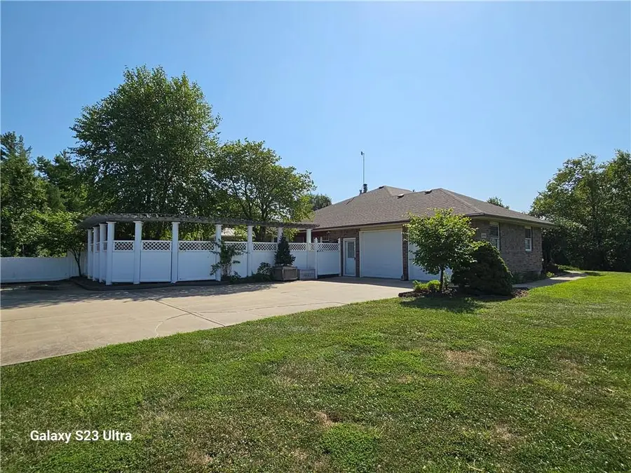 24450 171st Street, Leavenworth, KS 66048 - Image #3