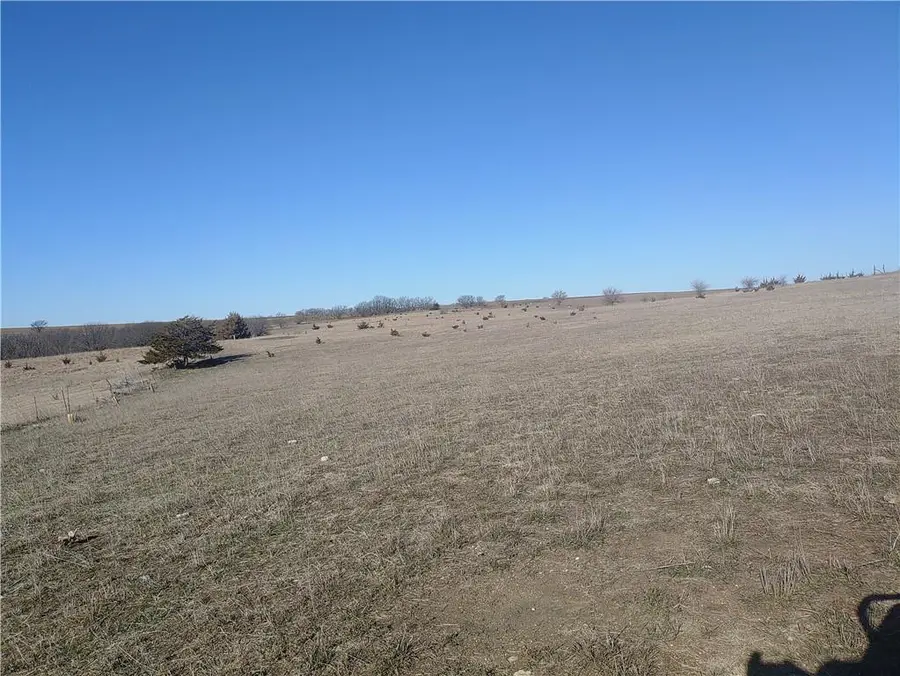 V Road, Beloit, KS 67420 - Image #2