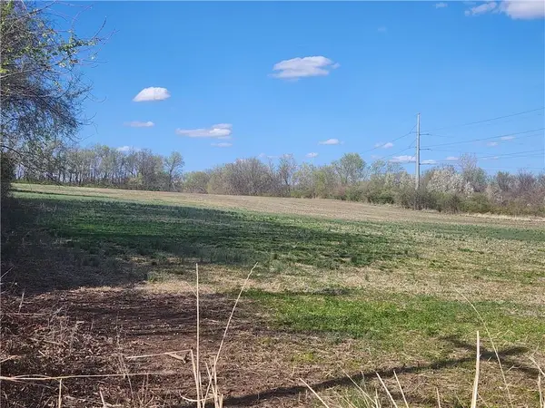 20602 E Truman Road N, Independence, MO 64056