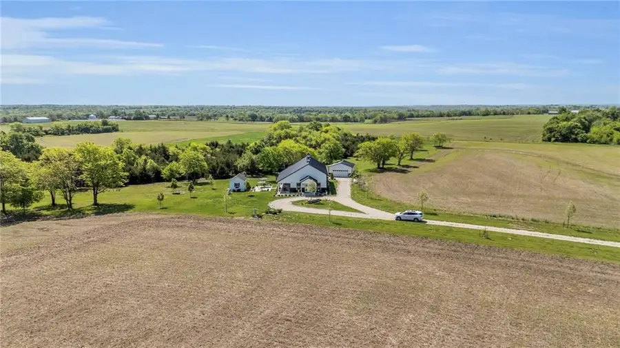36987 Somerset Road, Lacygne, KS 66040 - Image #3