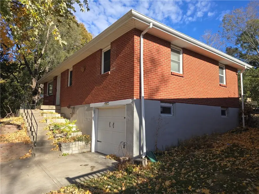 4947 N Newton Avenue, Kansas City, MO 64119 - Image #3