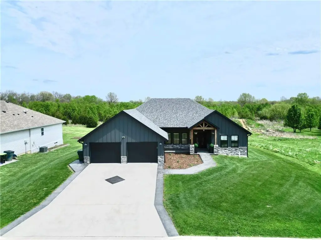 3540 Ashland Lane, Sedalia, MO 65301 - Image #1
