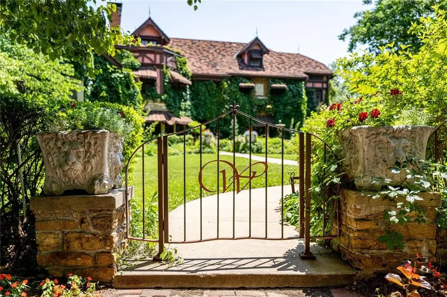 1272 SW Fillmore Street, Topeka, KS 66604 - Image #3