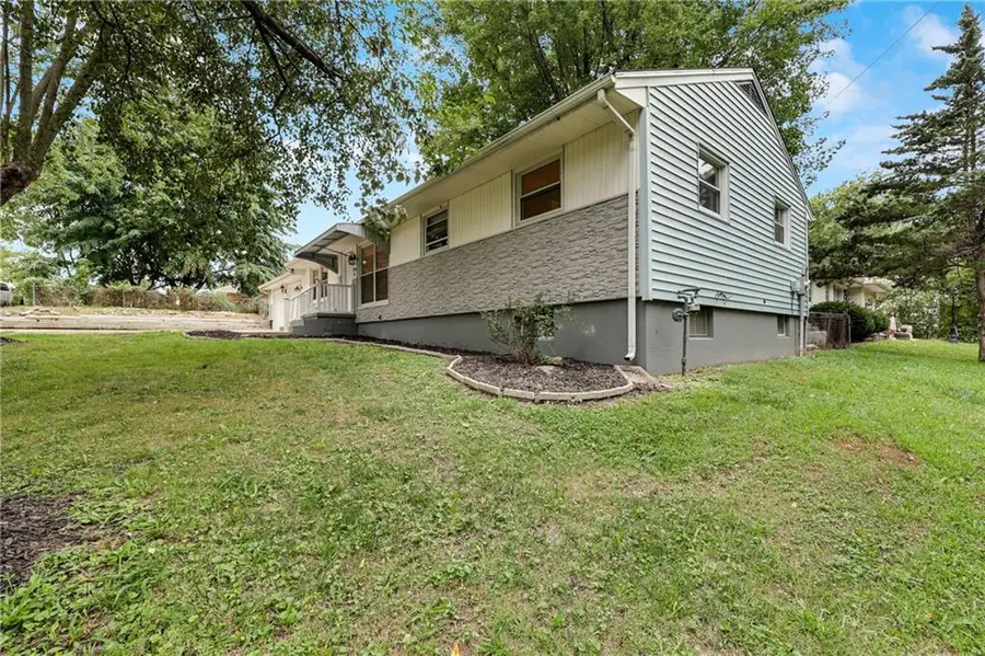 2700 Englewood Terrace, Independence, MO 64052 - Image #3