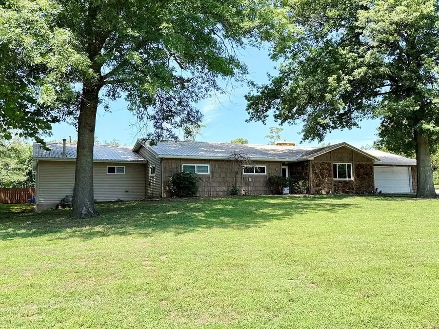 1470 S 145 Road, El Dorado Springs, MO 64744 - Image #3