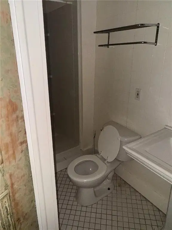 2024 Summit Street, Kansas City, MO 64108 - Image #3