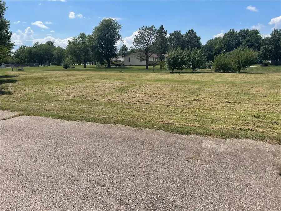 64 & 66 Leewood Lane, Garnett, KS 66032 - Image #2