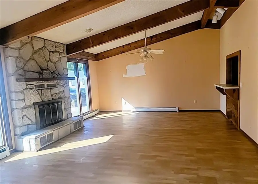 1 Canary Circle, Iola, KS 66749 - Image #3