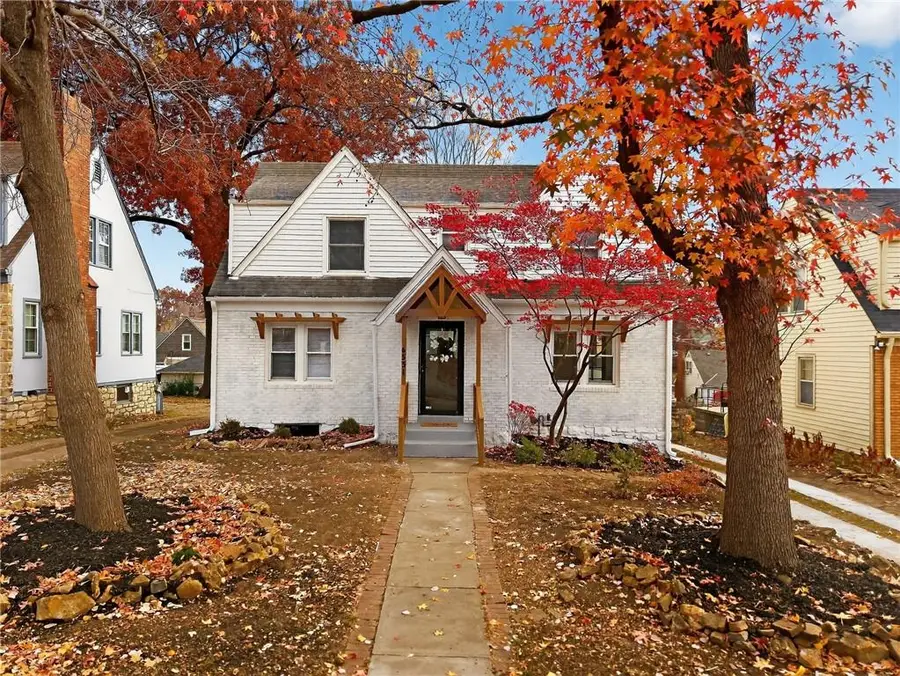 6531 Holmes Road, Kansas City, MO 64131 - Image #2