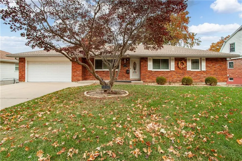 612 Leslie Drive, Independence, MO 64055 - Image #1