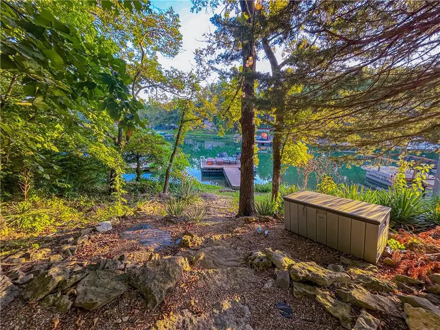 269 W Sugar Lake Drive, Mound City, KS 66056 - Image #3