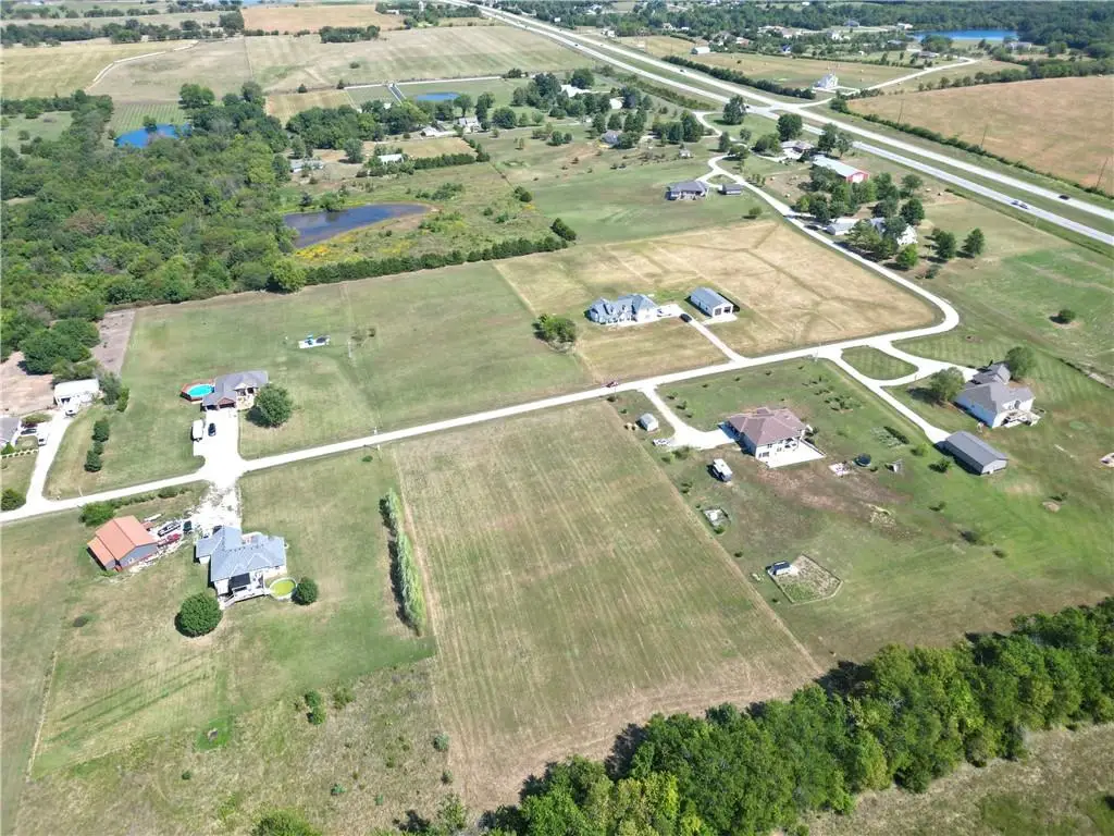 22970 Rolling Hills Drive, Sedalia, MO 65301 - Image #1