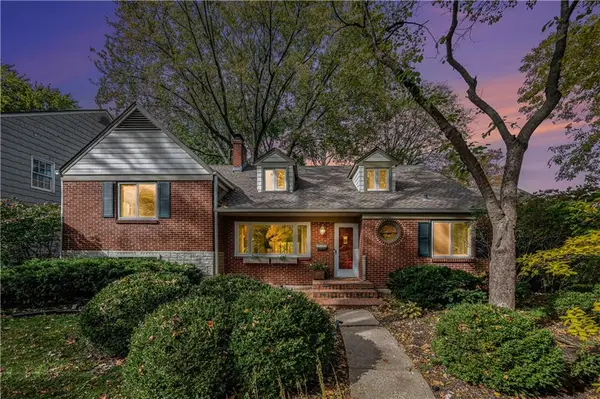 4304 Brookridge Drive, Fairway, KS 66205