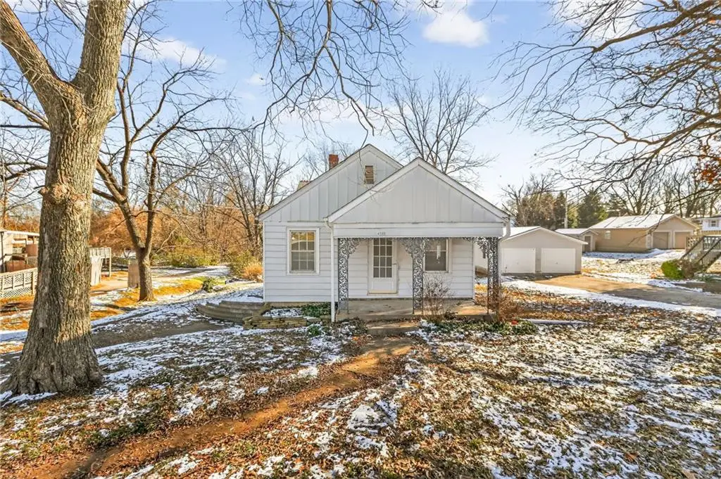 4013 NE Chaumiere Road, Kansas City, MO 64117 - Image #1