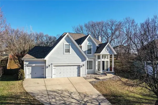 9435 N Flora Avenue, Kansas City, MO 64155