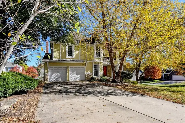 17802 W 69th Street, Shawnee, KS 66217