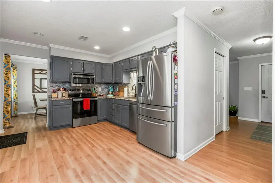 11018 N Kenwood Avenue, Kansas City, MO 64155 - Image #2