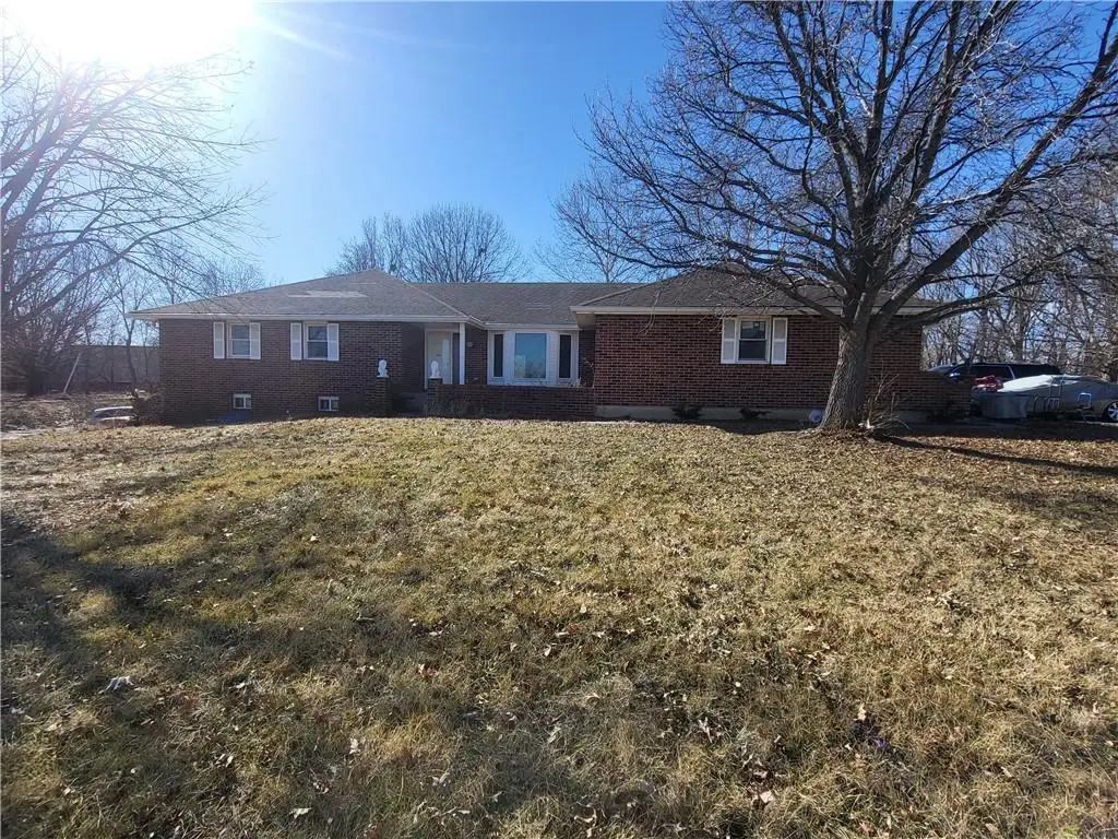 20100 S St Rt J Highway, Peculiar, MO 64078 - Image #1