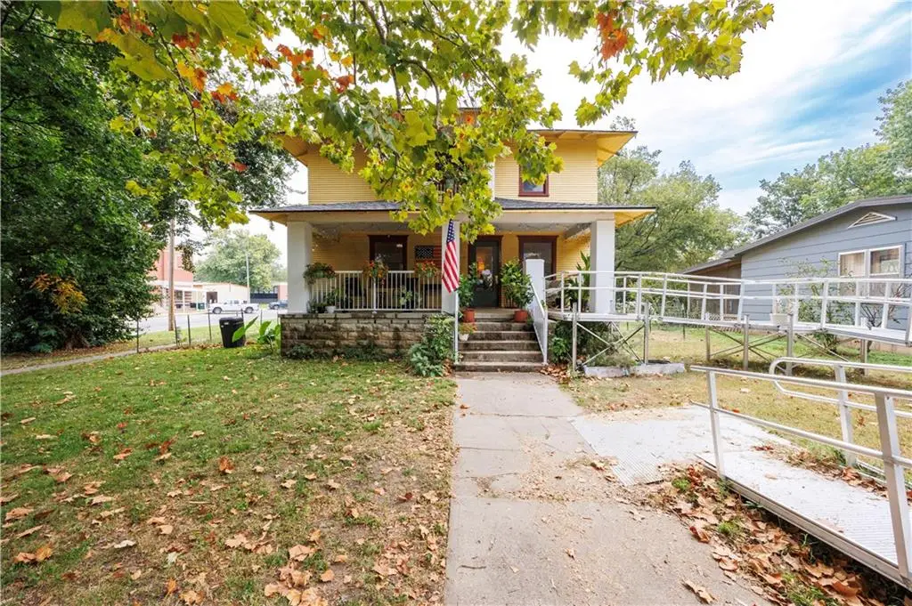 132 N 7th Street, Fredonia, KS 66736 - Image #1