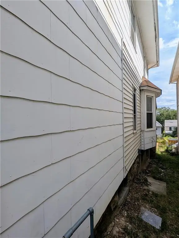 403 Spruce Avenue, Kansas City, MO 64124 - #3