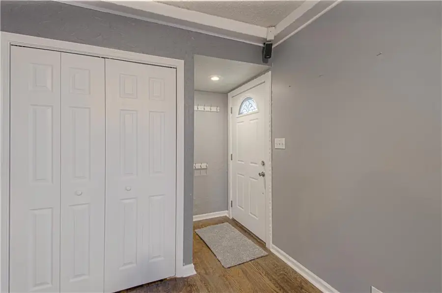 6213 N Harrison Street, Oakview, MO 64118 - Image #3