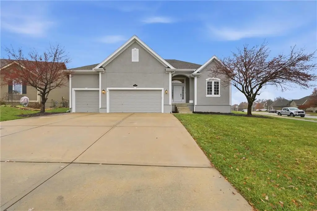 14650 S Glen Eyrie Street, Olathe, KS 66061 - Image #1